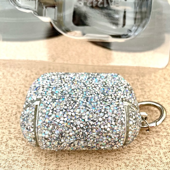 NWT Iridescent AirPod Pro Case - Picture 8 of 8